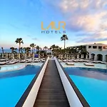 Üdülőközpont Laur Experience & Elegance
