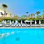 Laur Experience & Elegance Üdülőközpont