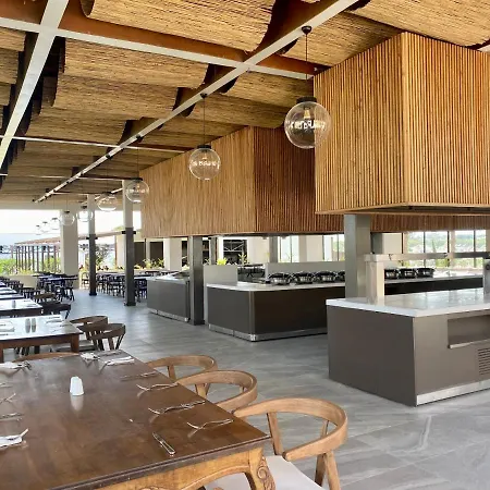 Laur Experience & Elegance 5*