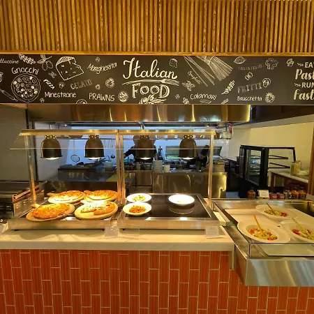 Laur Experience & Elegance 리조트 5*