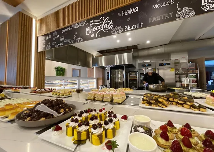 Laur Experience & Elegance 5* Didim