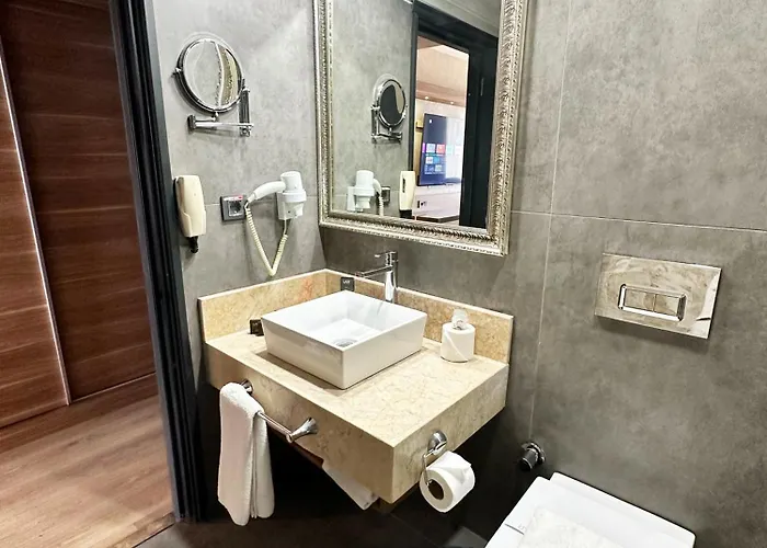 Laur Experience & Elegance Rezort Didim