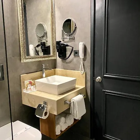 منتجع Laur Experience & Elegance 5*