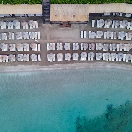 منتجع Laur Experience & Elegance