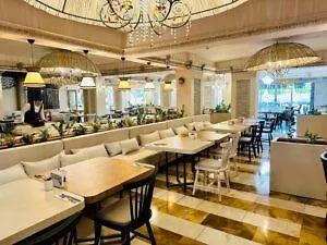 Laur Experience & Elegance Rezort Didim