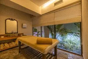 Rezort Laur Experience & Elegance 5*